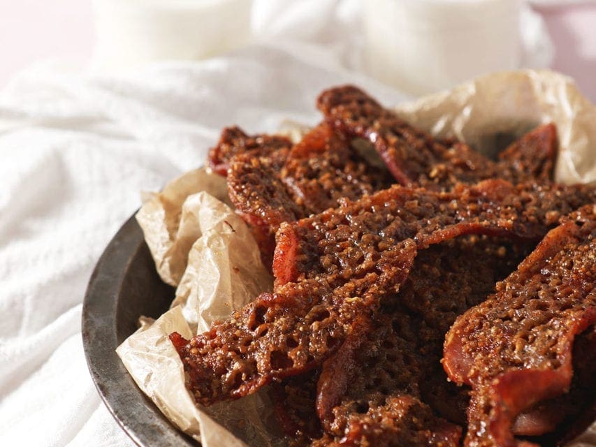 How to Make Candied Bacon (Praline Bacon recipe)