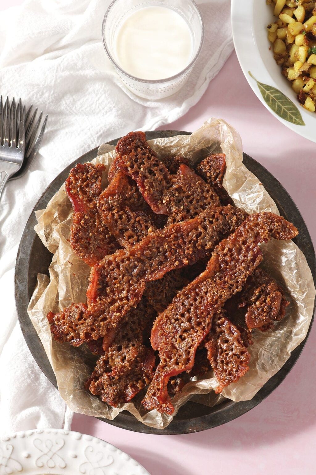 How to Make Candied Bacon (Praline Bacon recipe)