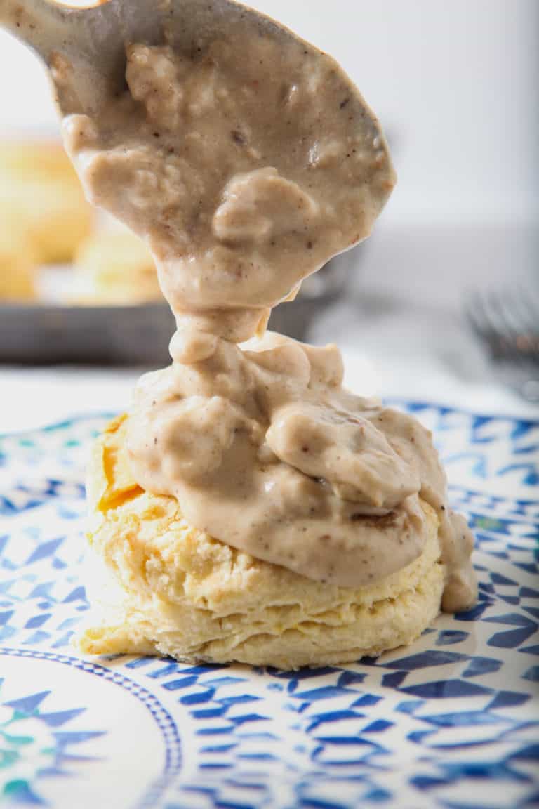 Homemade Biscuits and Gravy (Cream Biscuits with White Gravy recipe)