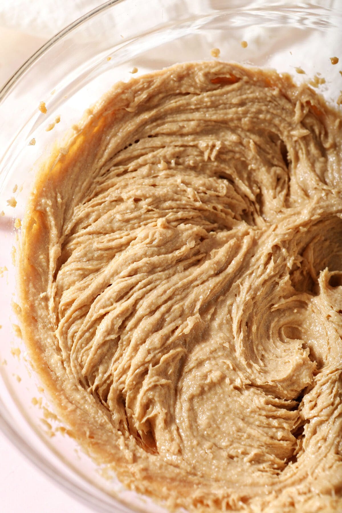 Creamed butter, sugar and peanut butter in a bowl