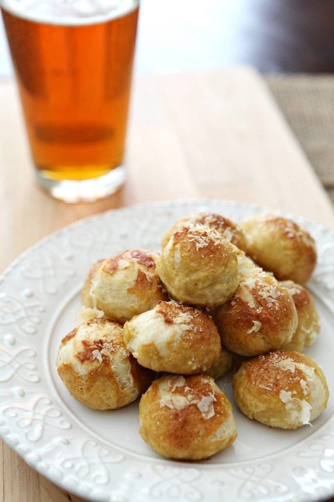 Parmesan Pretzel Bites // @speckledpalate for @mycookingspot