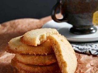 Lemon Honey Shortbread Cookies