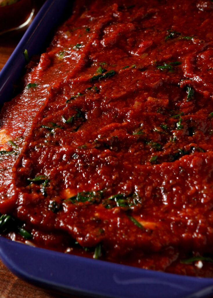 This Spinach Lasagna recipe is a simple, delicious and balanced meal! Calling for store-bought staples and simple ingredients, this is the best kind of comfort food... and it can be made in advance for any evening or occasion.