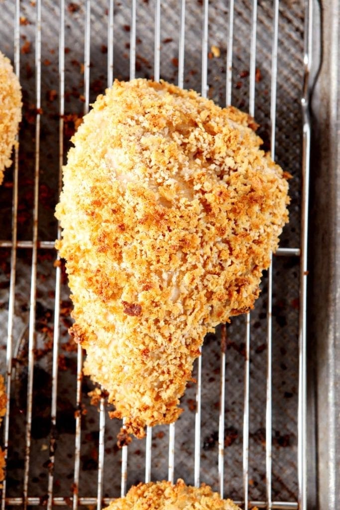 oven fried chicken close up