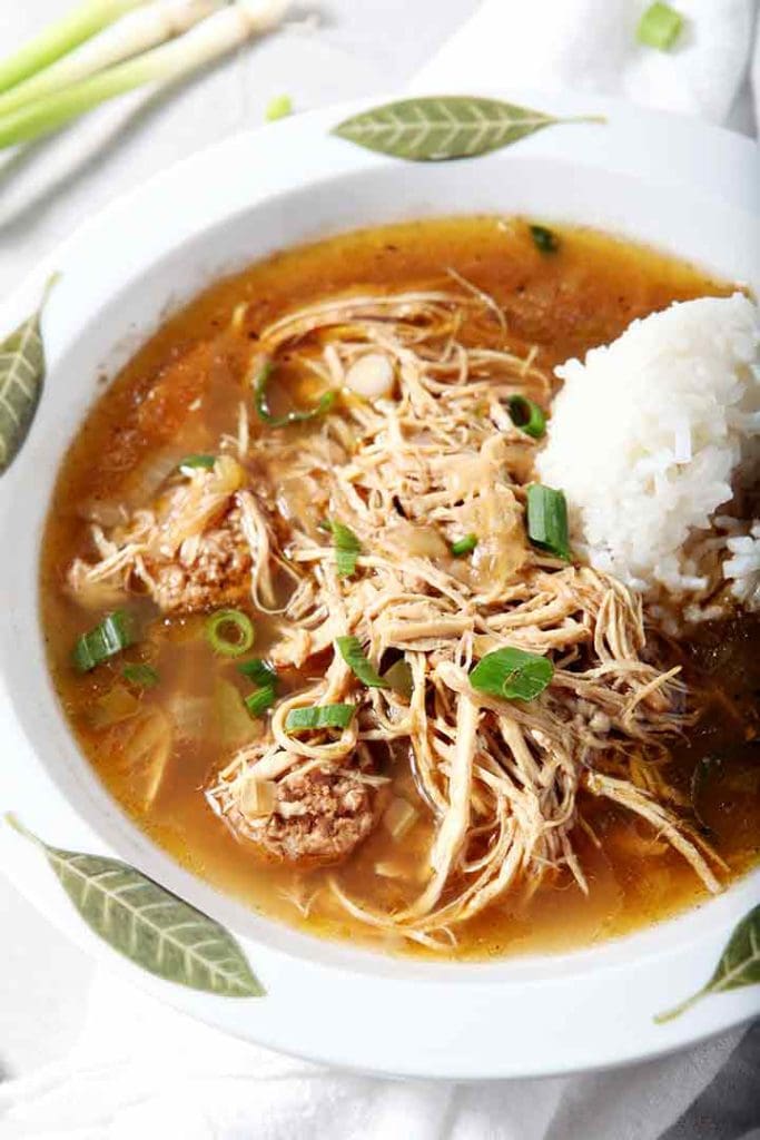 A bowl of gumbo from above, close up