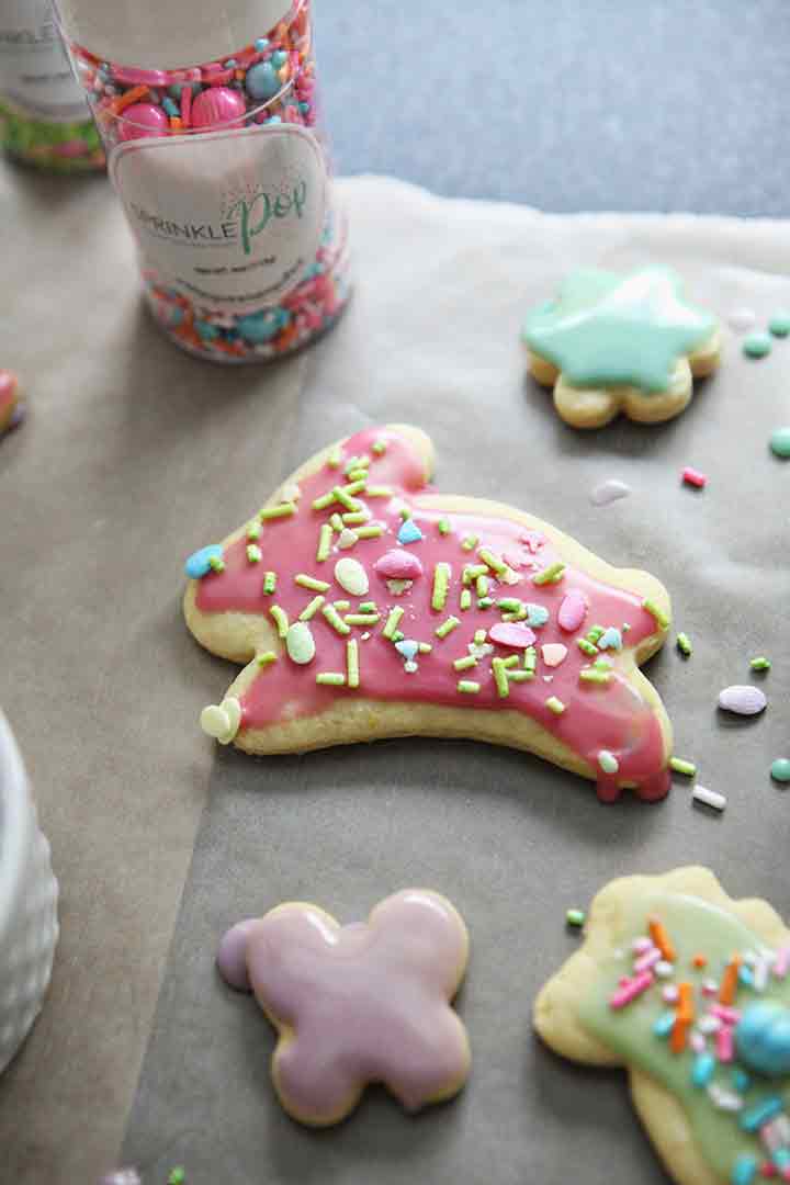 A bunny lemon cookie is decorated