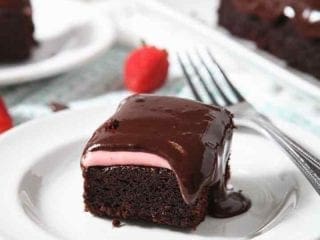 Strawberry Chocolate Cake