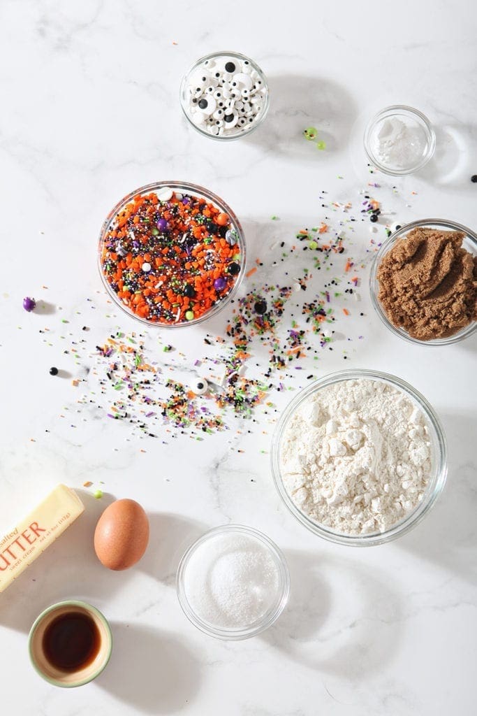 Overhead of ingredients for the cookies