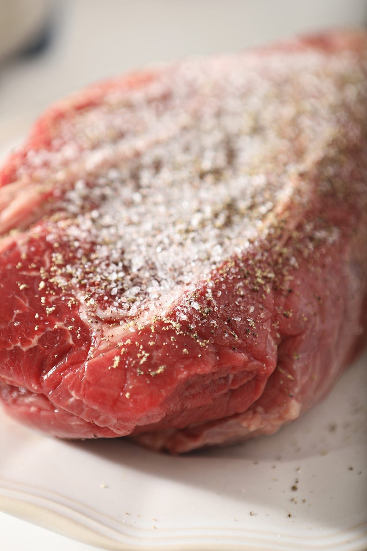 Close up of seasoned beef roast