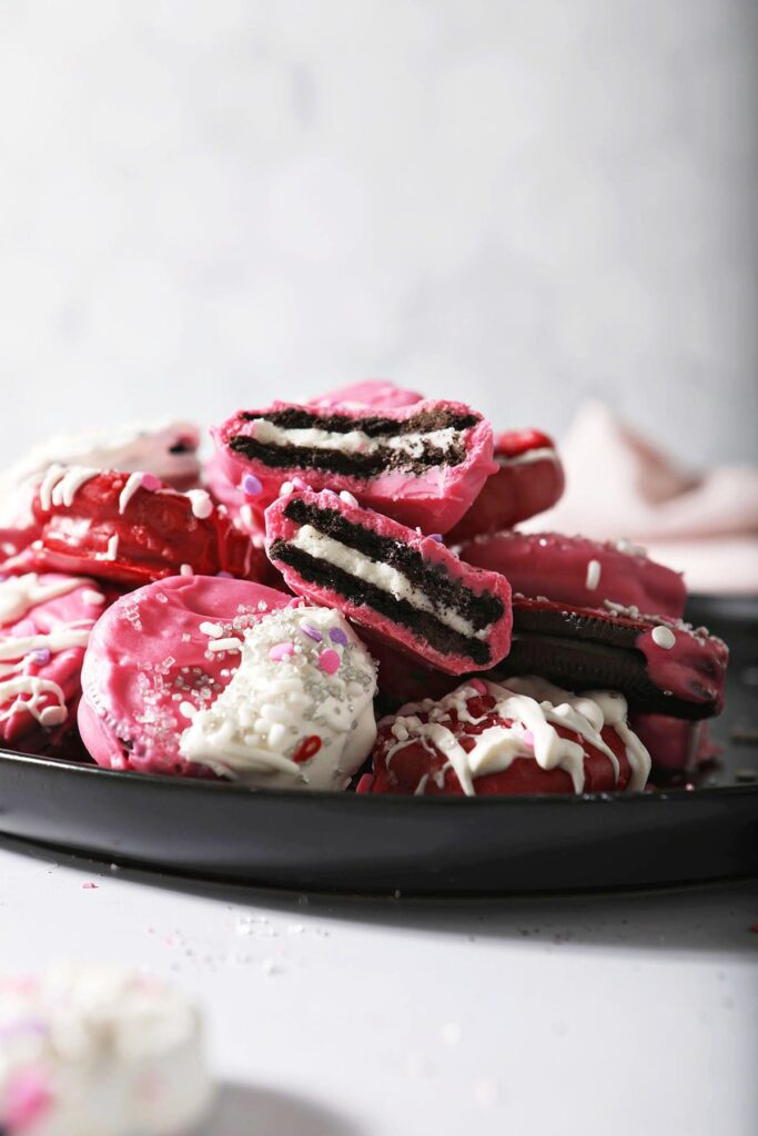 A plate of decorated Valentine Oreos