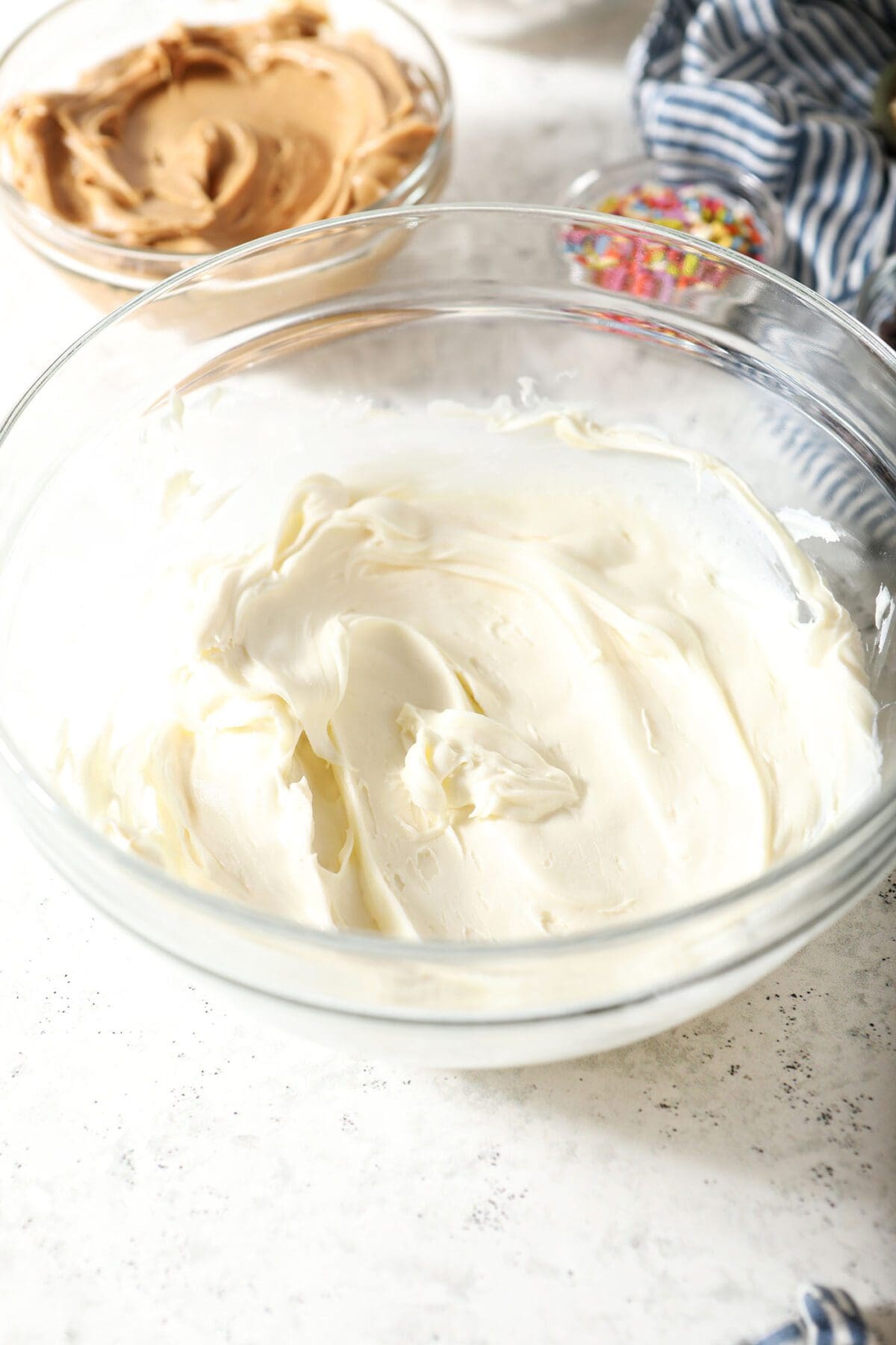 Melted white chocolate in a bowl